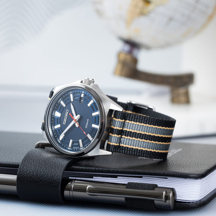Quick Release Nylon Watch Band - Black/Gray/Gold
