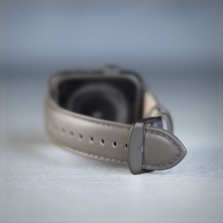 Apple Watch Leather Watch Band - Pewter Gray/Matched/Space Gray – lifestyle photo